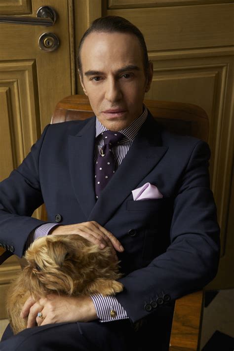 where does john galliano live.